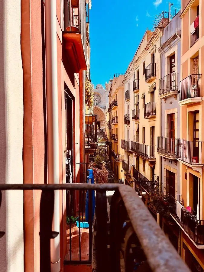 Encantador apartamento con vistas a la Catedral! Tarragona 0*,